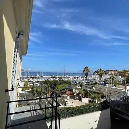 Apartment Centre Village Cap Ferrat Saint-Jean-Cap-Ferrat