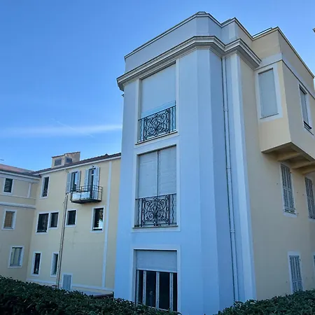 Centre Village Cap Ferrat * Saint-Jean-Cap-Ferrat