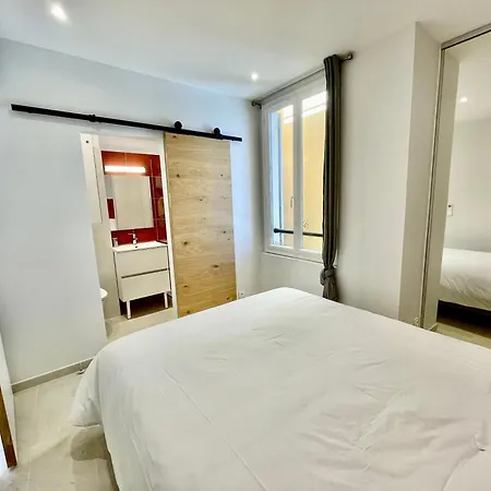 Appartement Centre Village Cap Ferrat Vue Exceptionnelle *