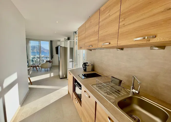 Centre Village Cap Ferrat Апартаменты *