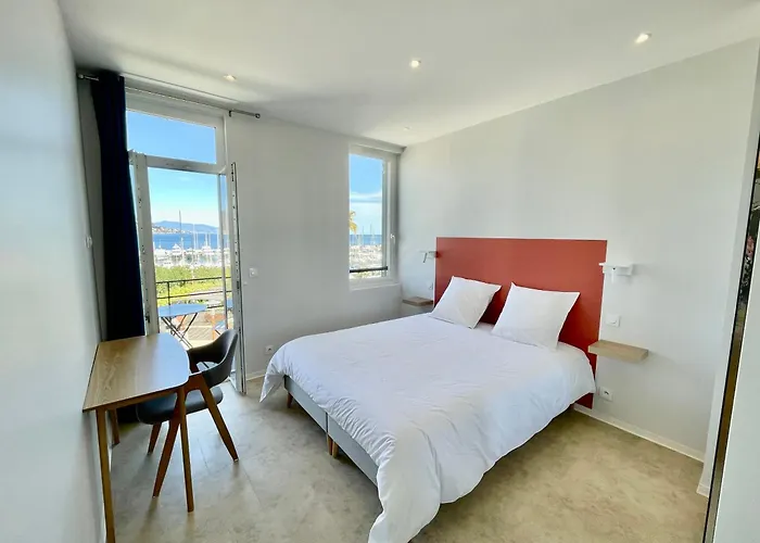 Апартаменты Centre Village Cap Ferrat Сен-Жан-Кап-Ферра