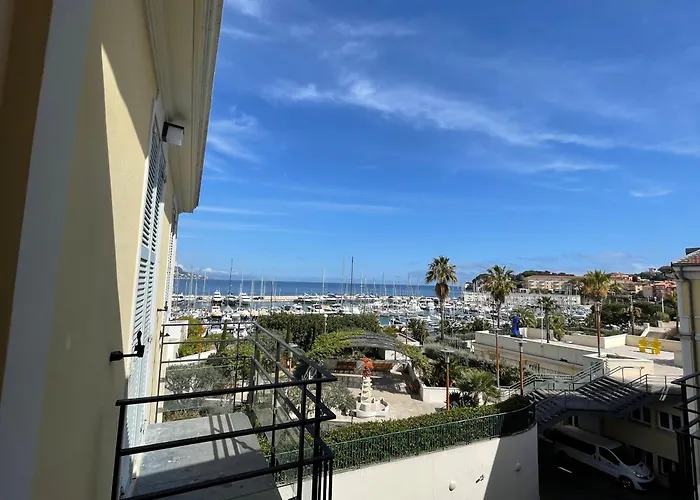 Centre Village Cap Ferrat Апартаменты *