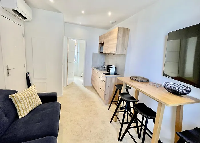 Апартаменты Centre Village Cap Ferrat Сен-Жан-Кап-Ферра