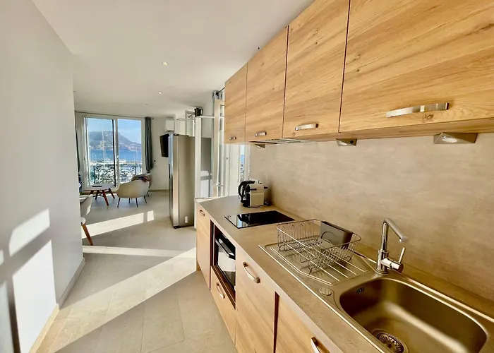 Апартаменты Centre Village Cap Ferrat Сен-Жан-Кап-Ферра